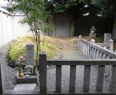 滋賀のパワースポット-紫式部の墓